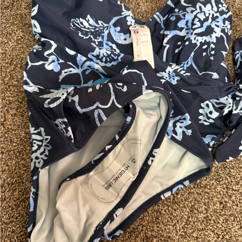 Cupshe Navy and Light Blue Floral Wrap One-Piece Swimsuit - Picture 5 of 6